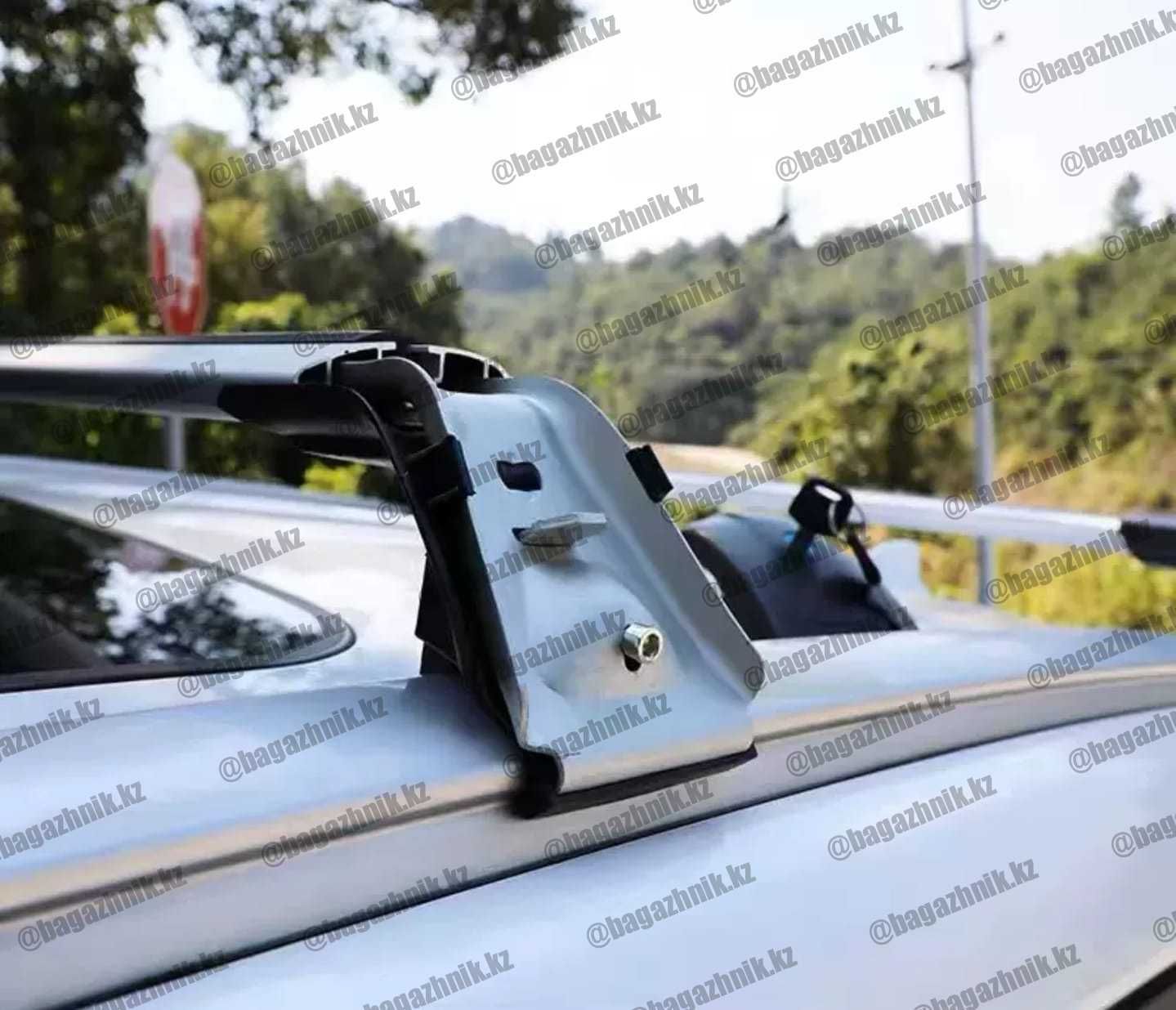 Продам поперечины (рейлинги, багажник) Chery Tiggo 7 Pro
