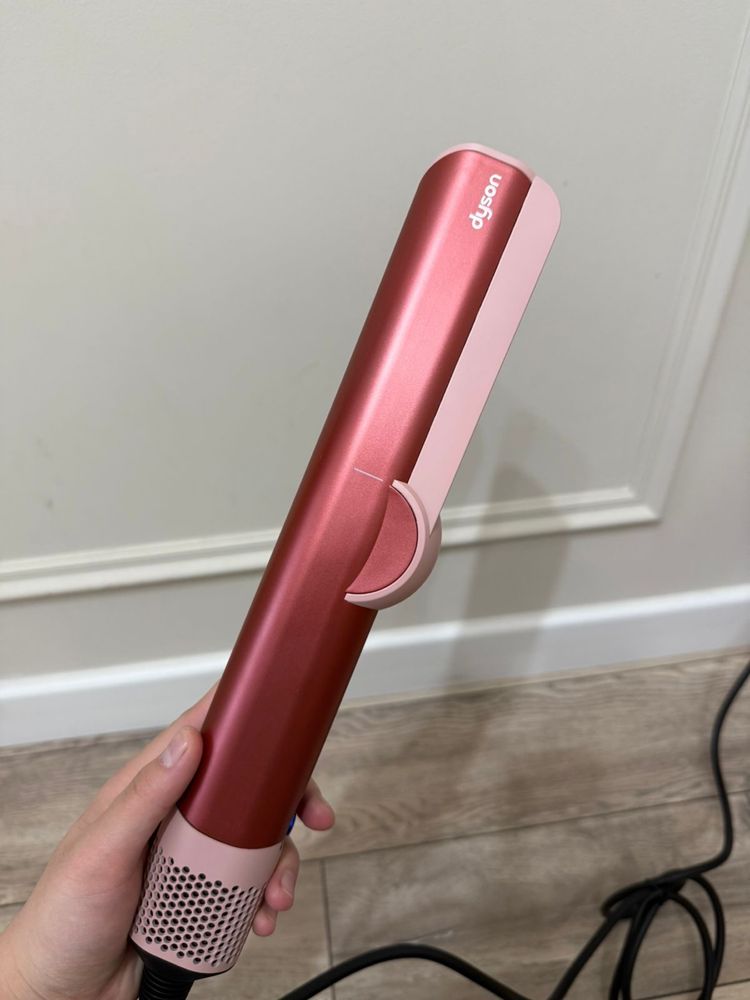 Dyson фен-утюжок