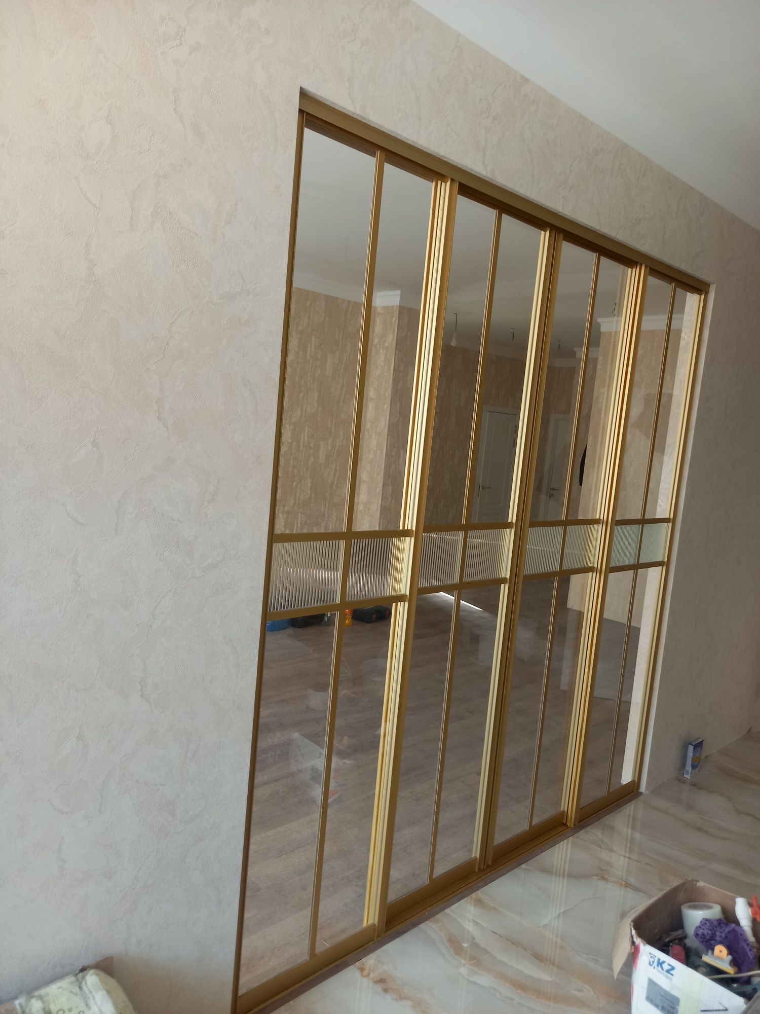 Стеклянные перегородки (loft) и двери. На заказ. Каспи ред, рассрочка