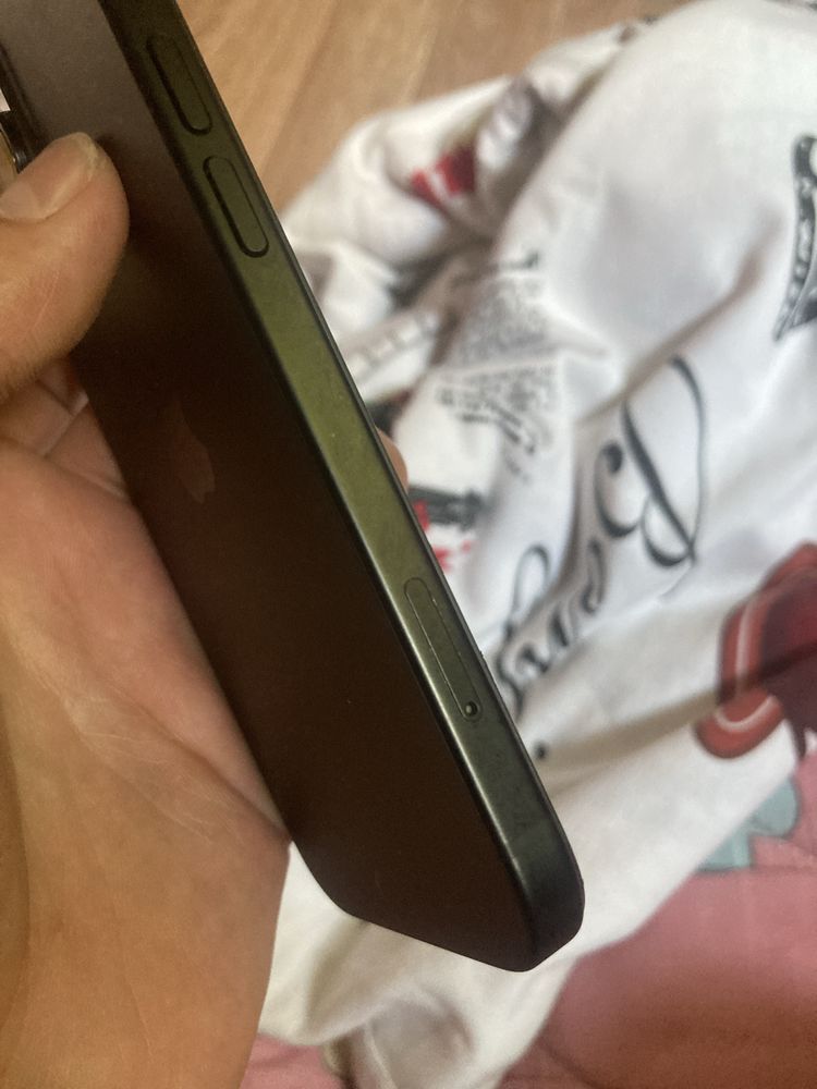 IPhone 15 128 gb