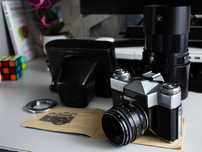 Фотоаппарат Зенит Е с двумя объективами