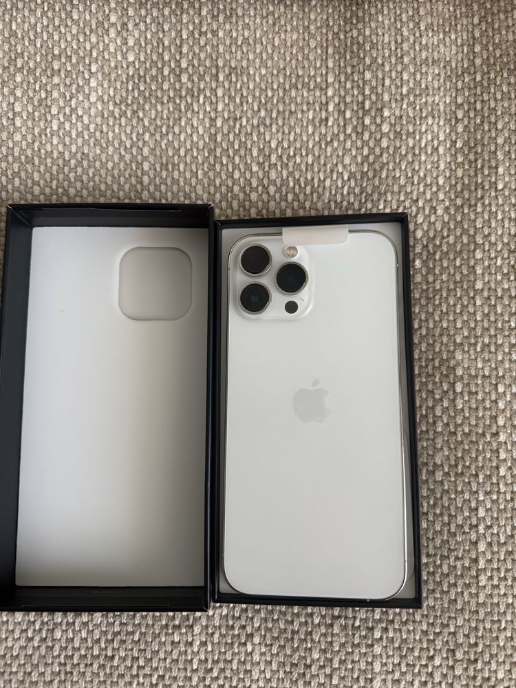 IPhone 13 Pro Max продам срочно
