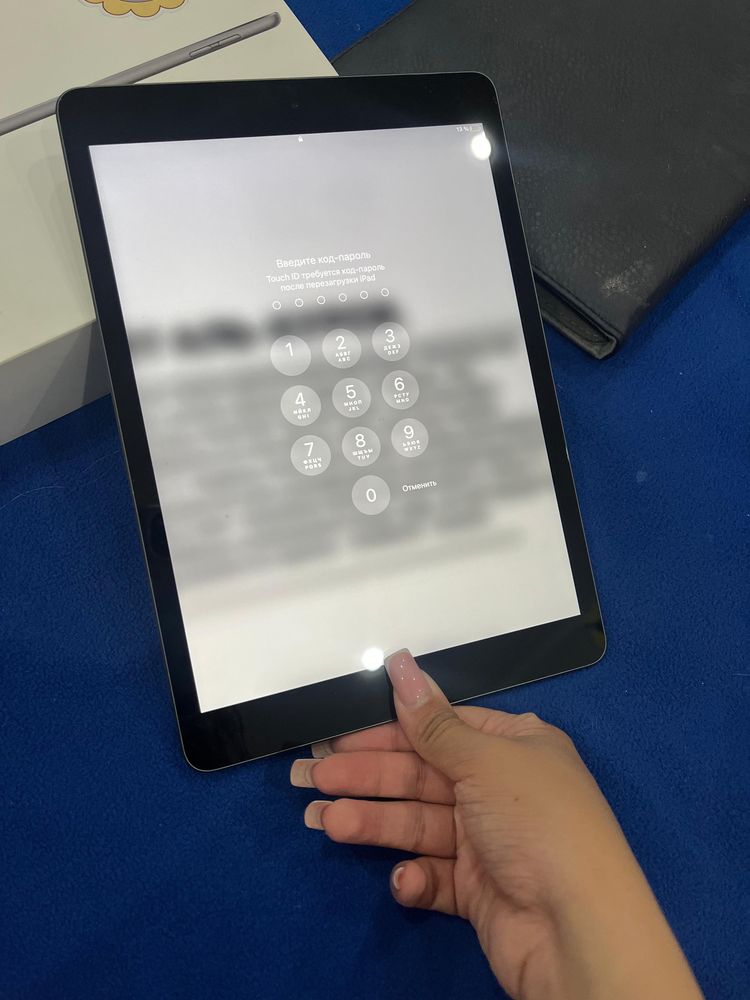 Продаю iPad 9-го поколения