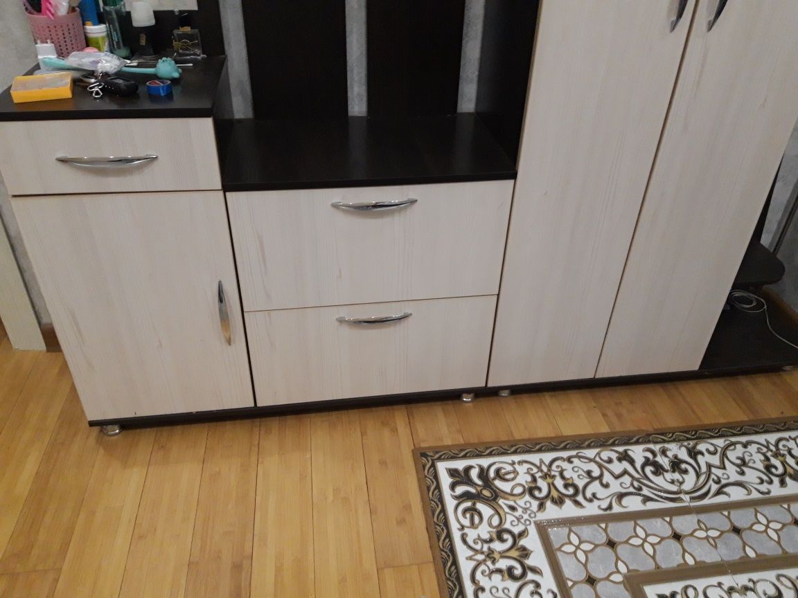 Продам прихожую прихожка
