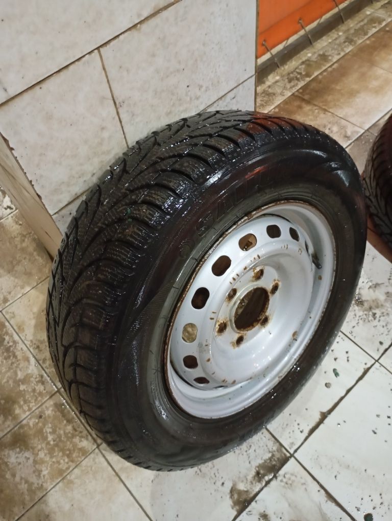 Продам колеса в сборе R16