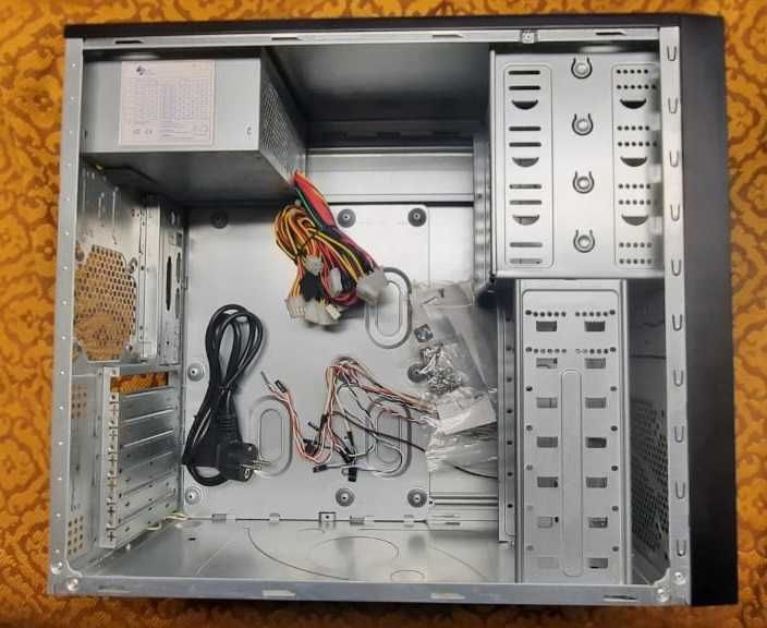 Корпус для ПК Mid Atx Tower 59/62 с блоком питания Safe Power PL450