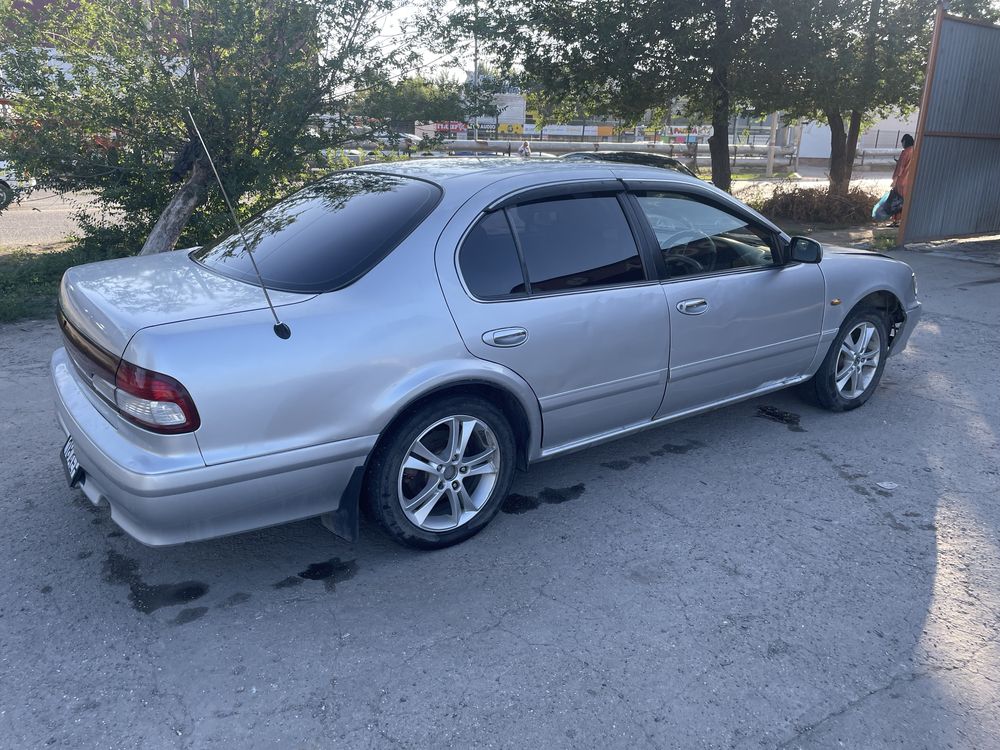 Продам Nissan Cefiro