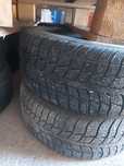 Шины зимние 215/55 R17