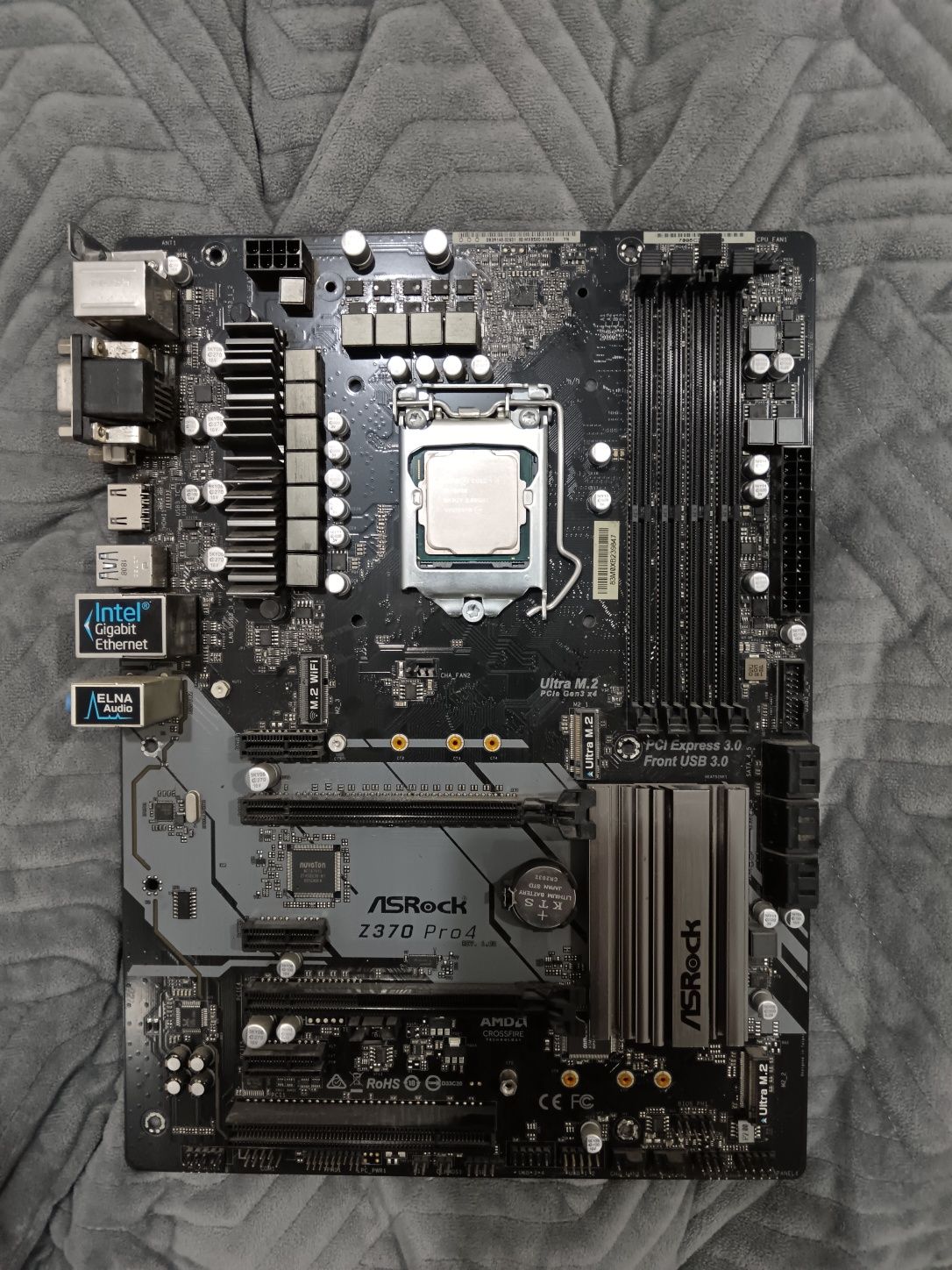 Материнская плата z370pro4 с процессором i5 8400