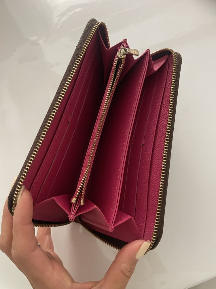 Кошелек louis vuitton лимитированная коллекция
