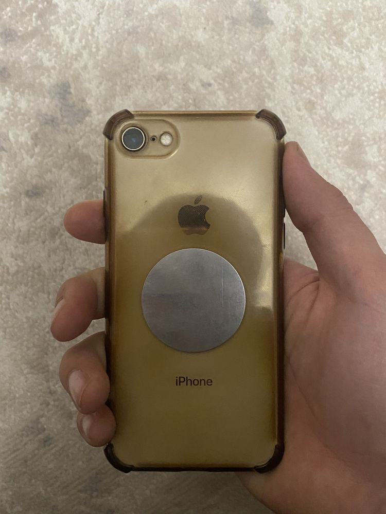 Iphone 8  64гб.