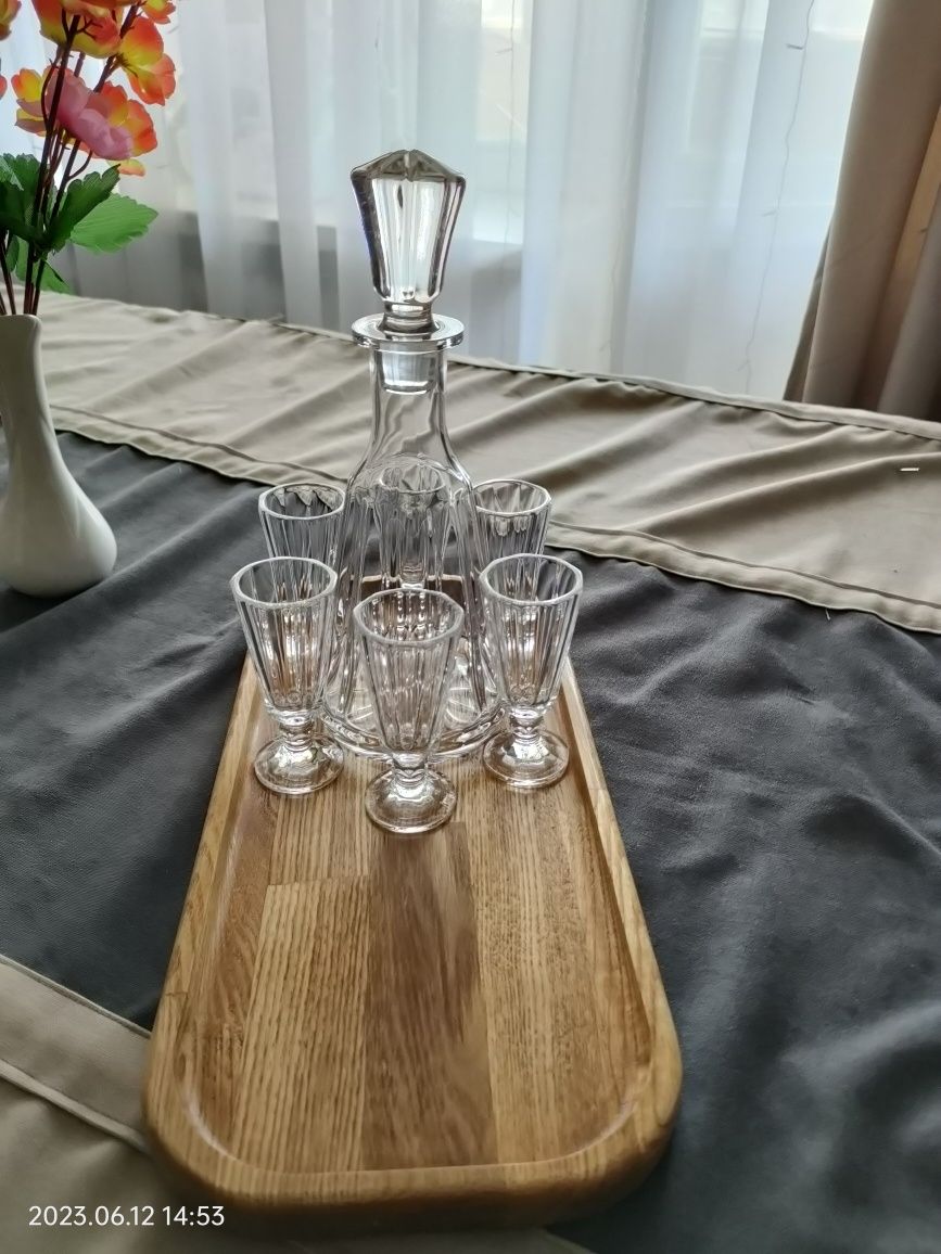 Продам винтажные лафитники хрустальный набор-графин с рюмками