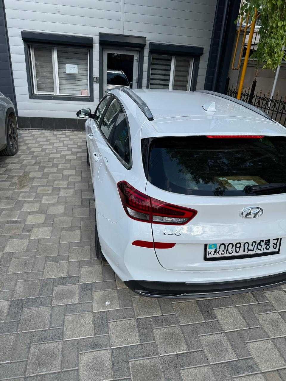 Рейлинги штатные на Hyundai i30