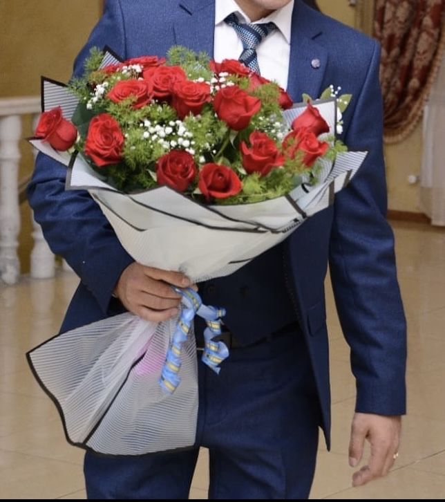 Продам очень хороший костюм