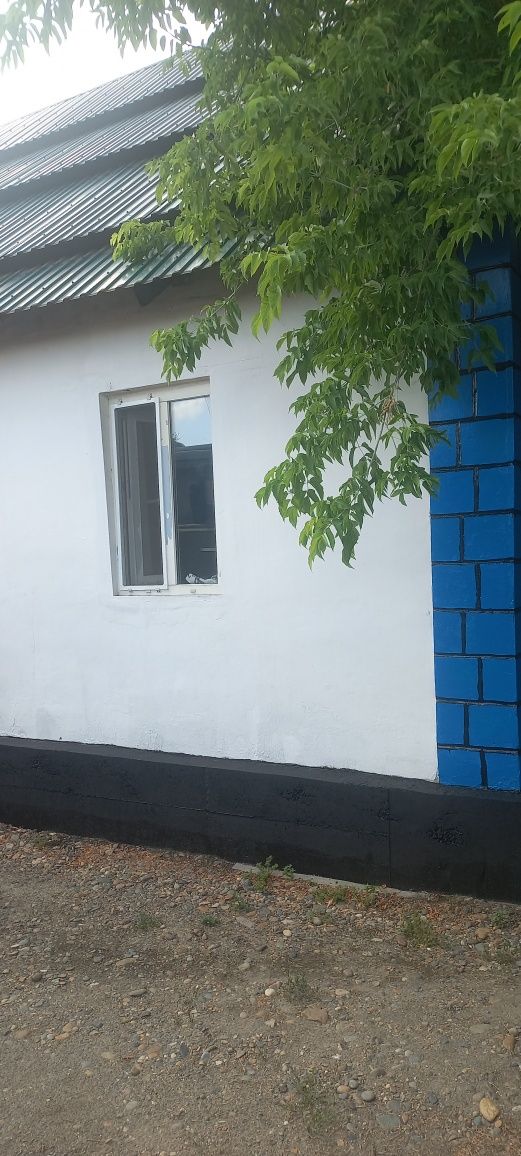 Продам дом  в хорошем районе тёплый