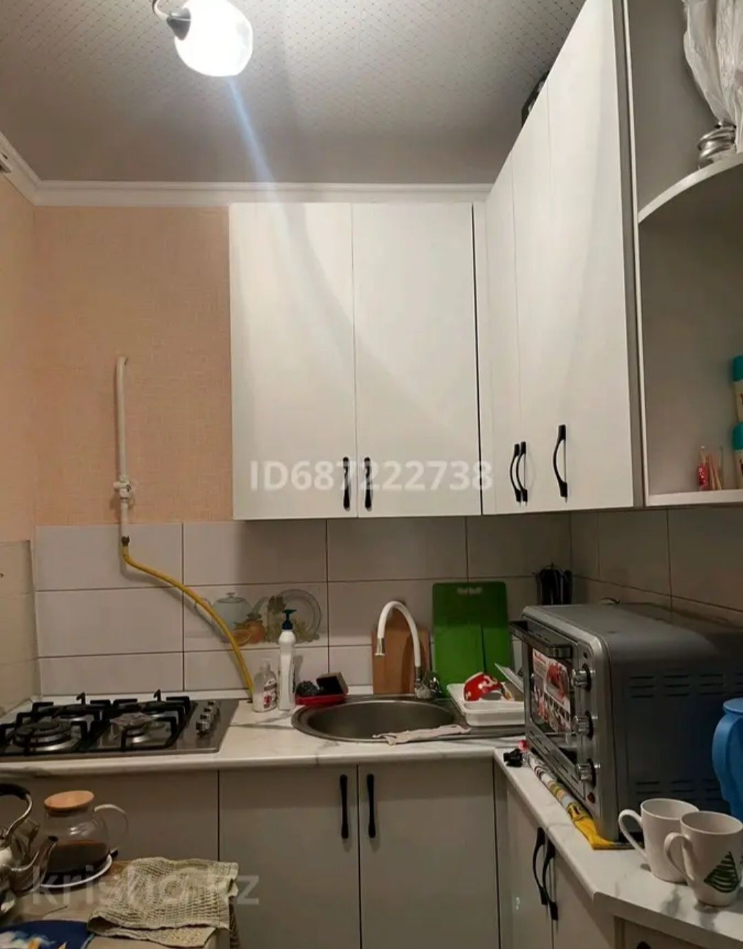 Актобе, Жилянка по Сатпаева продам 3 ком квартиру 2/1 с рем в центре.