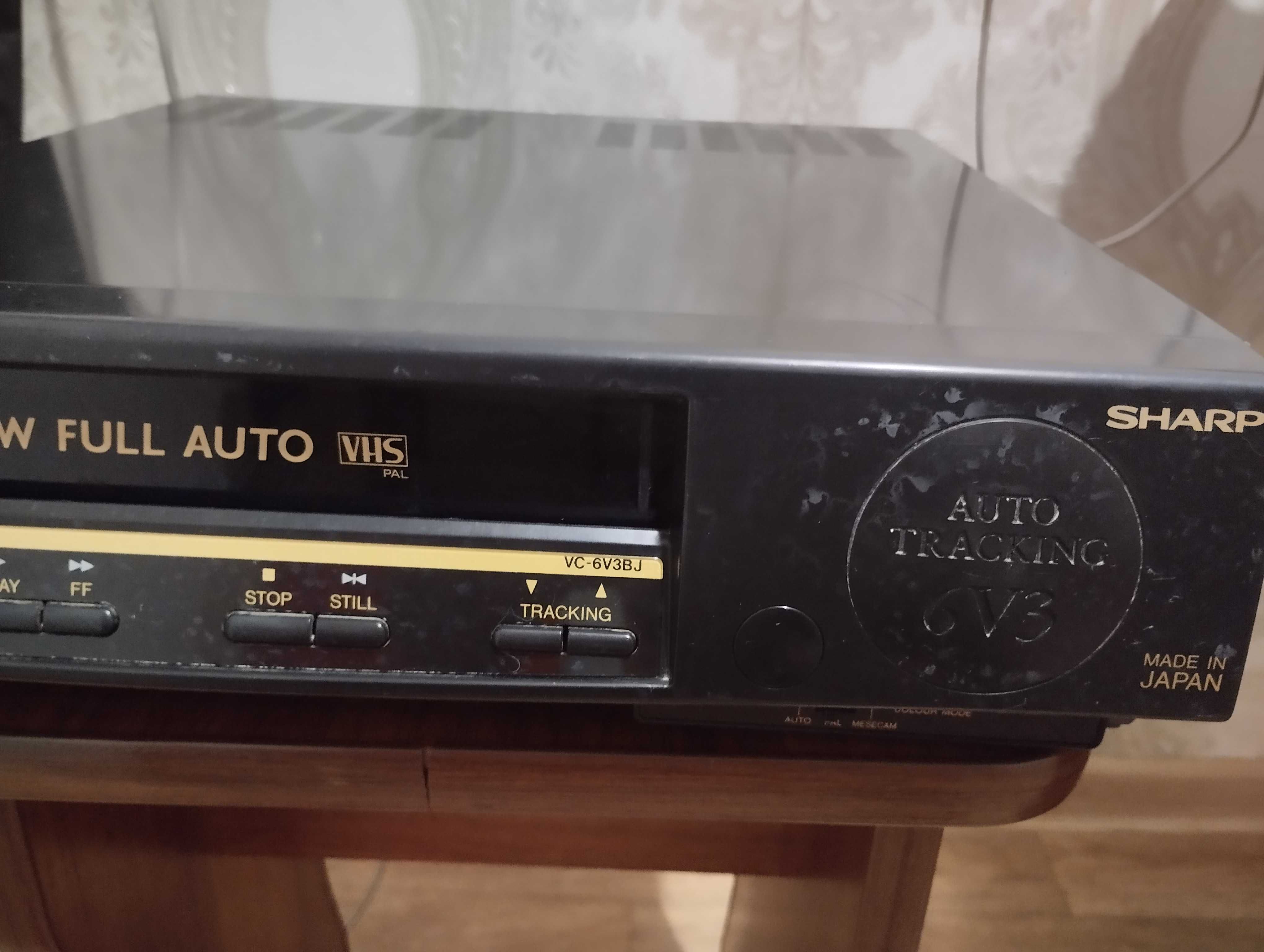 Видеомагнитофон VHS SHARP VC-6V3BJ. Япония. 80-е