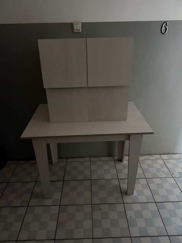 Продам стол со стульями