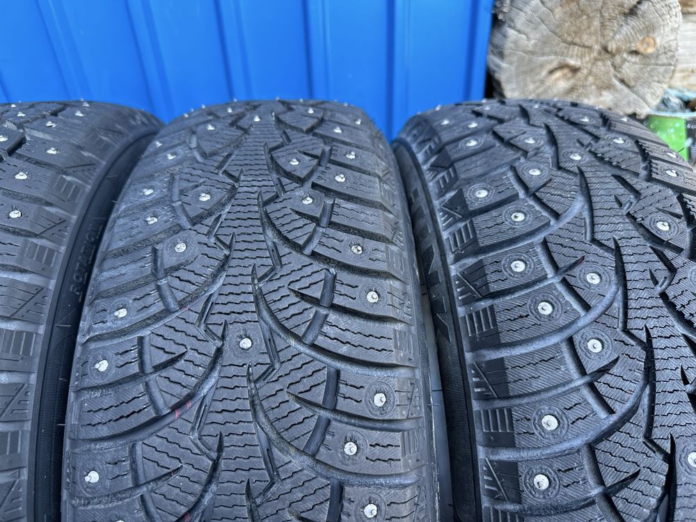 Продам зимние шины 185/60 R15.