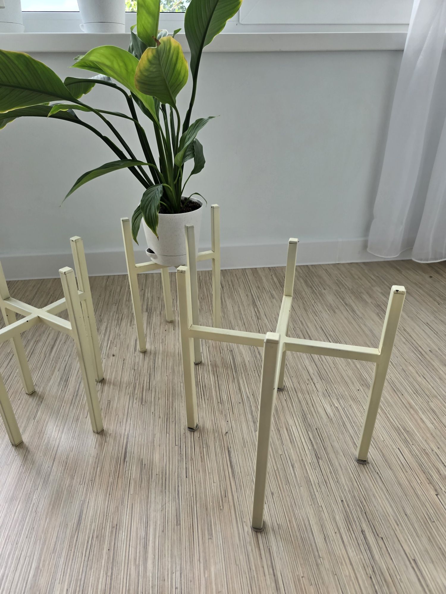 Подставки для цветов