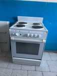 Продам кухонную плиту