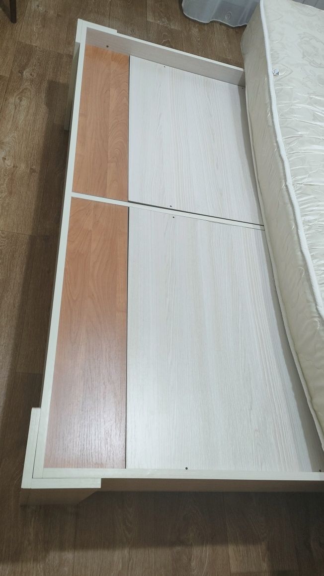 Продам кровать "Ирина"