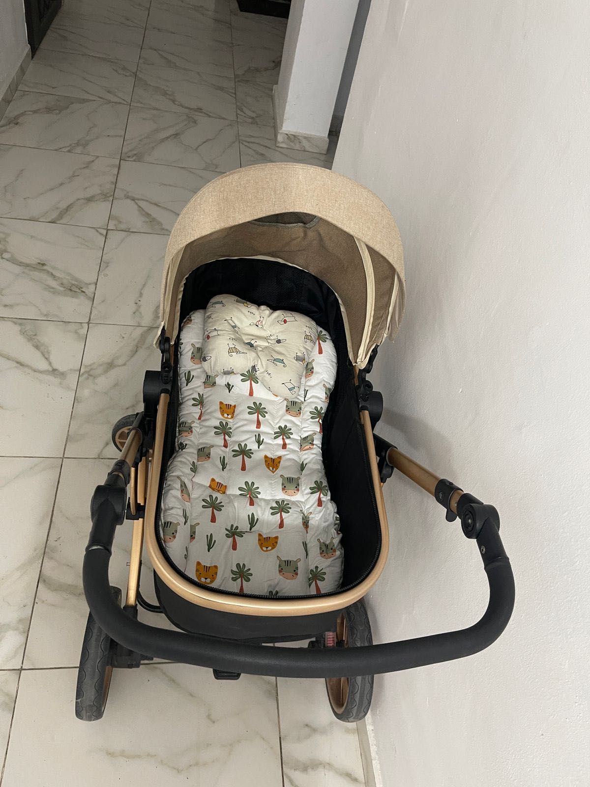 Продается коляска