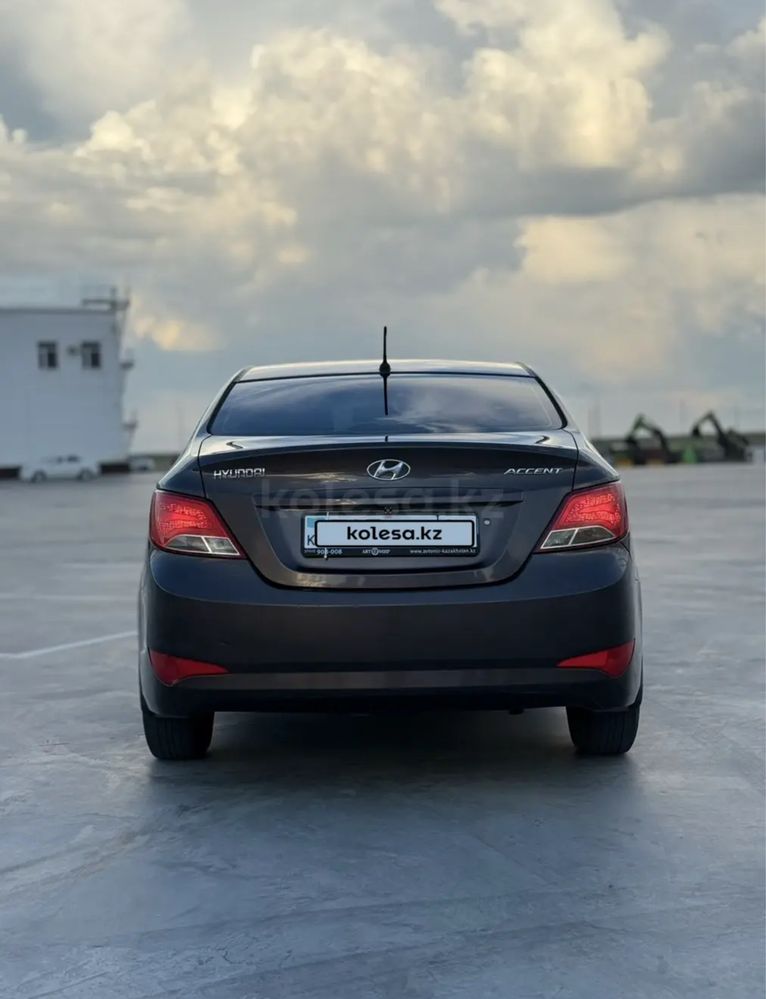 Hyundai Accent 2014 1.6 механика, рестайлинг кузов