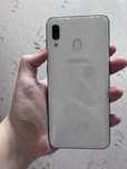 Samsung Galaxy A30