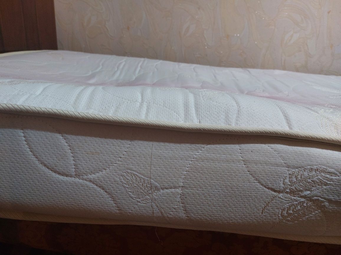 Продам кровать,срочно