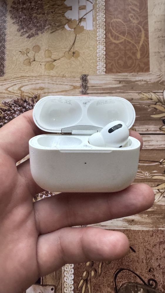 Продам Airpods Pro