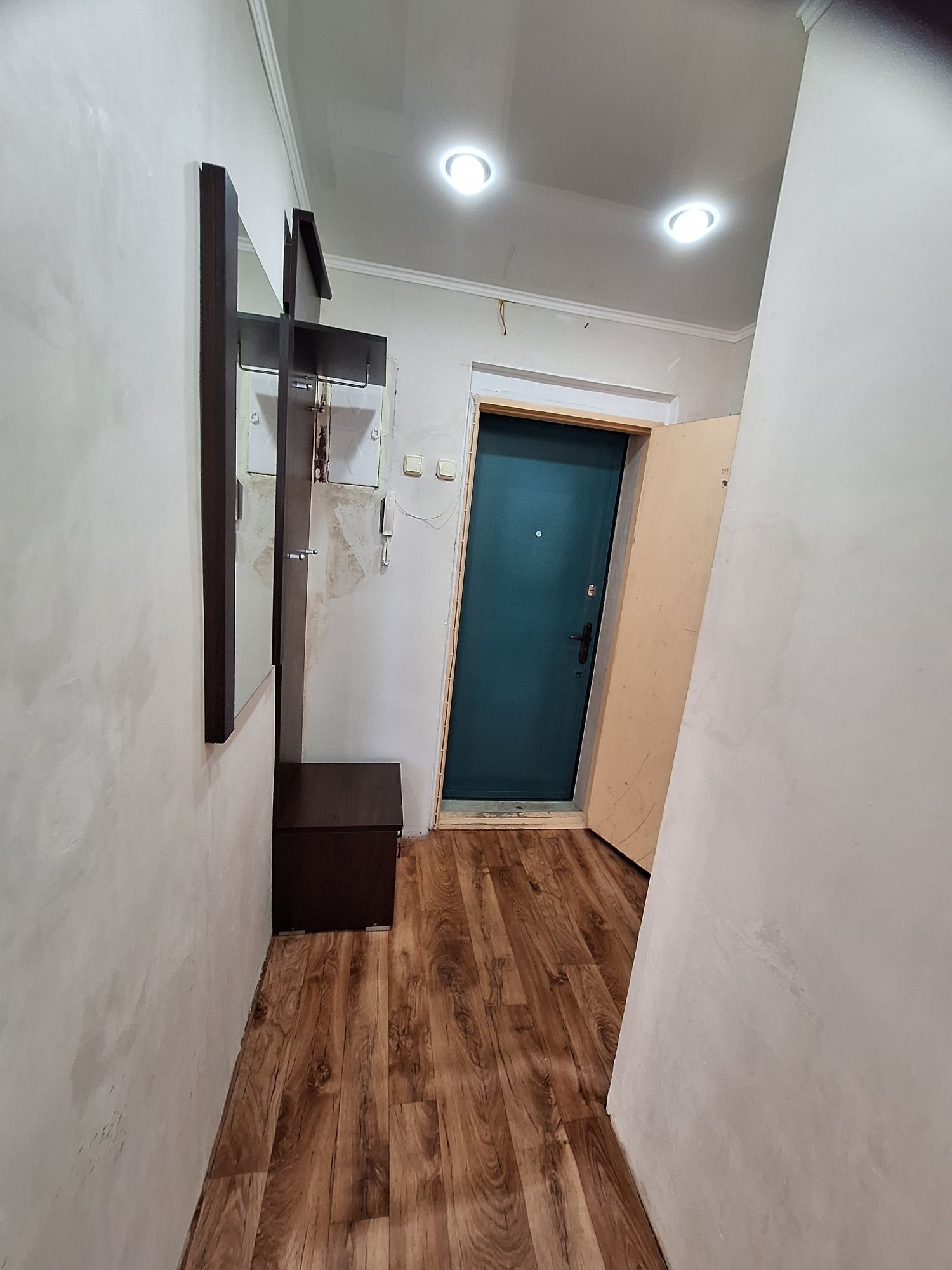 Продам 1 комнатную квартиру