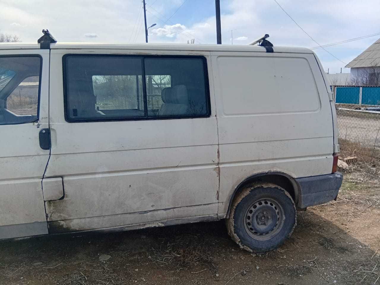 продается Volkswagen Transporter
