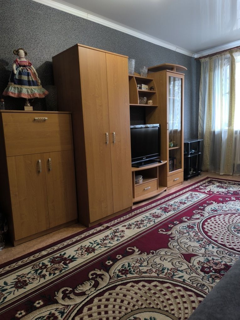 2-х комнатная квартира на Республики