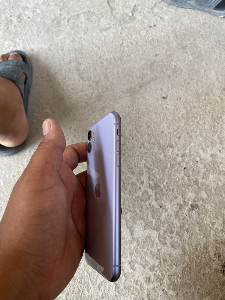 Iphone 11 64 gbb