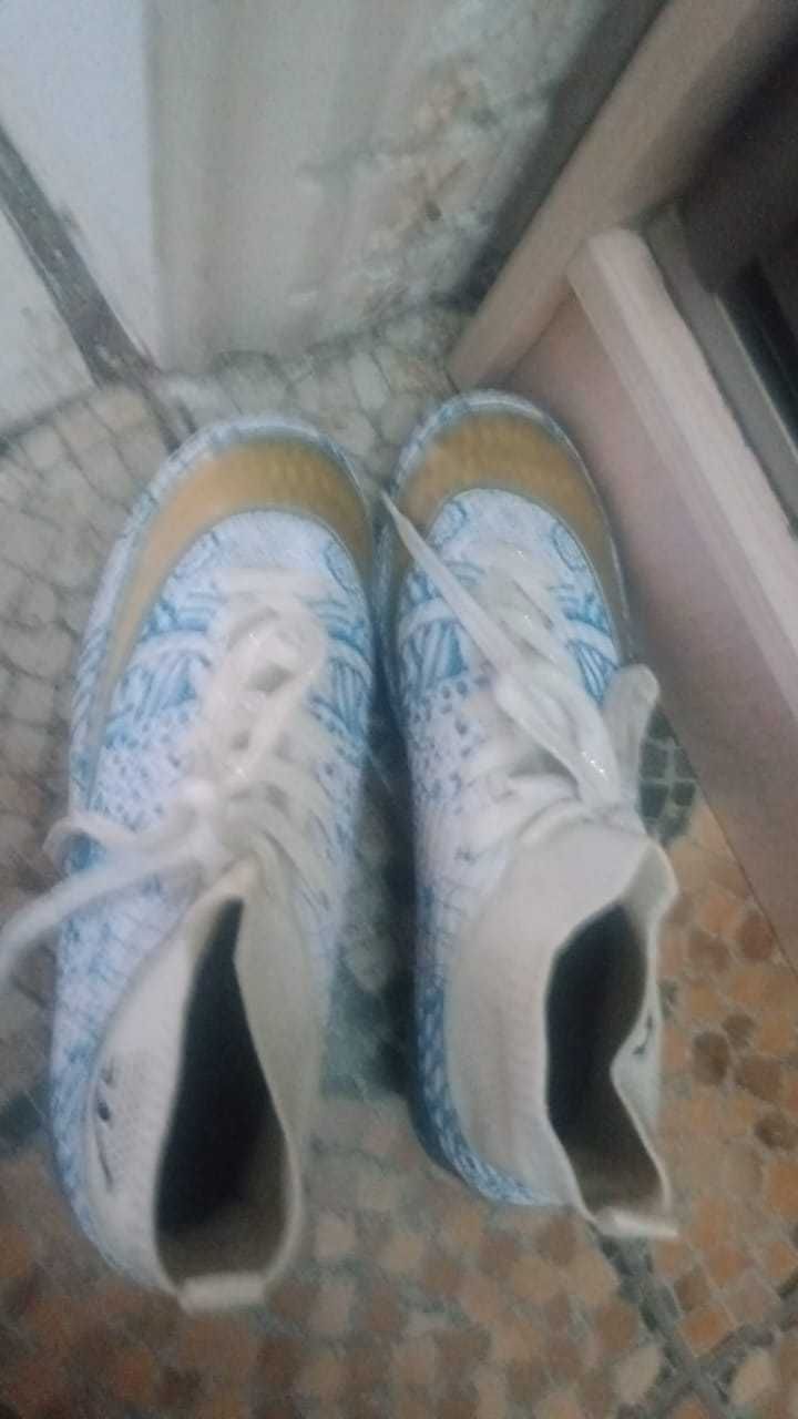 Бутсы Сини Белые