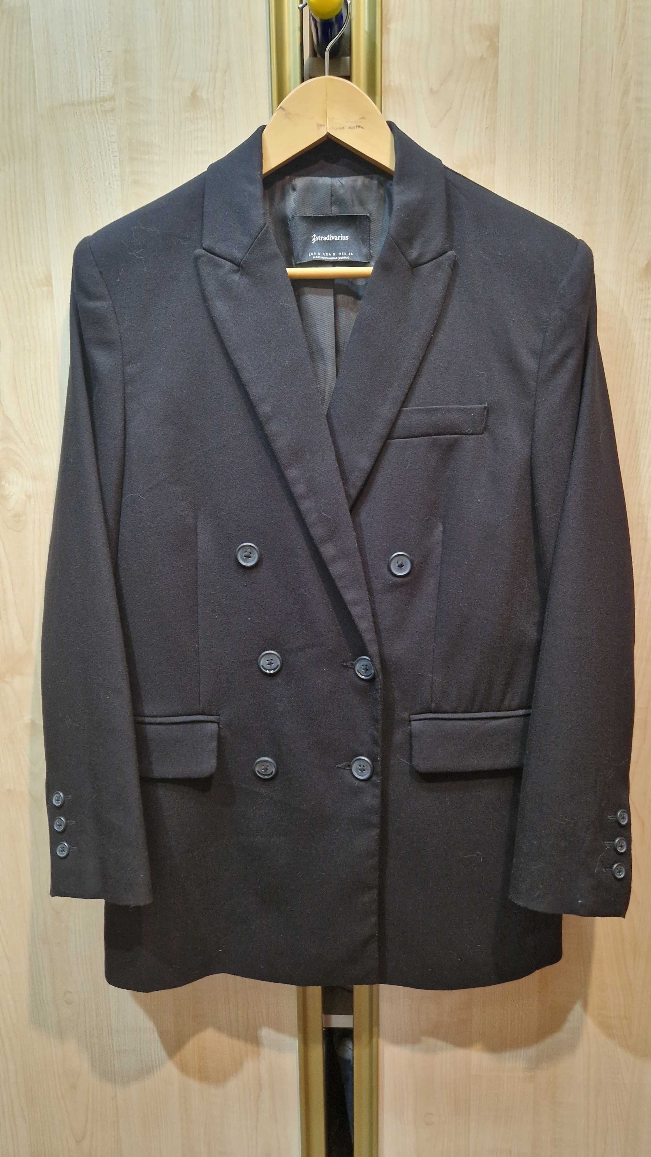 Продам классический пиджак Stradivarius
