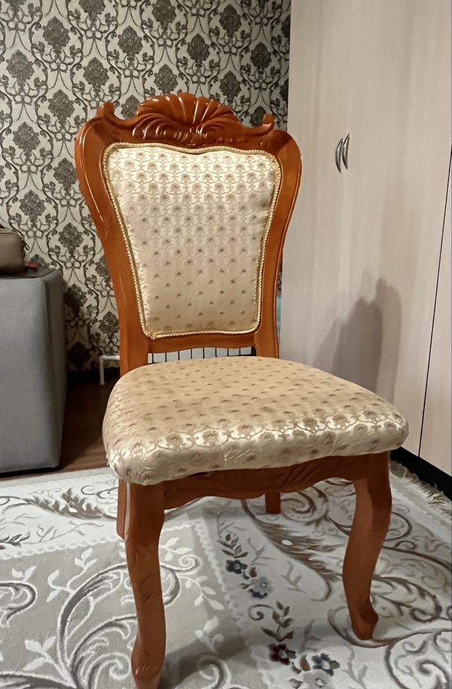 Продам стулья 10штук