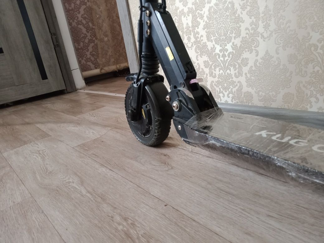 Электронный самокат kugoo s3 +сумка в подарок