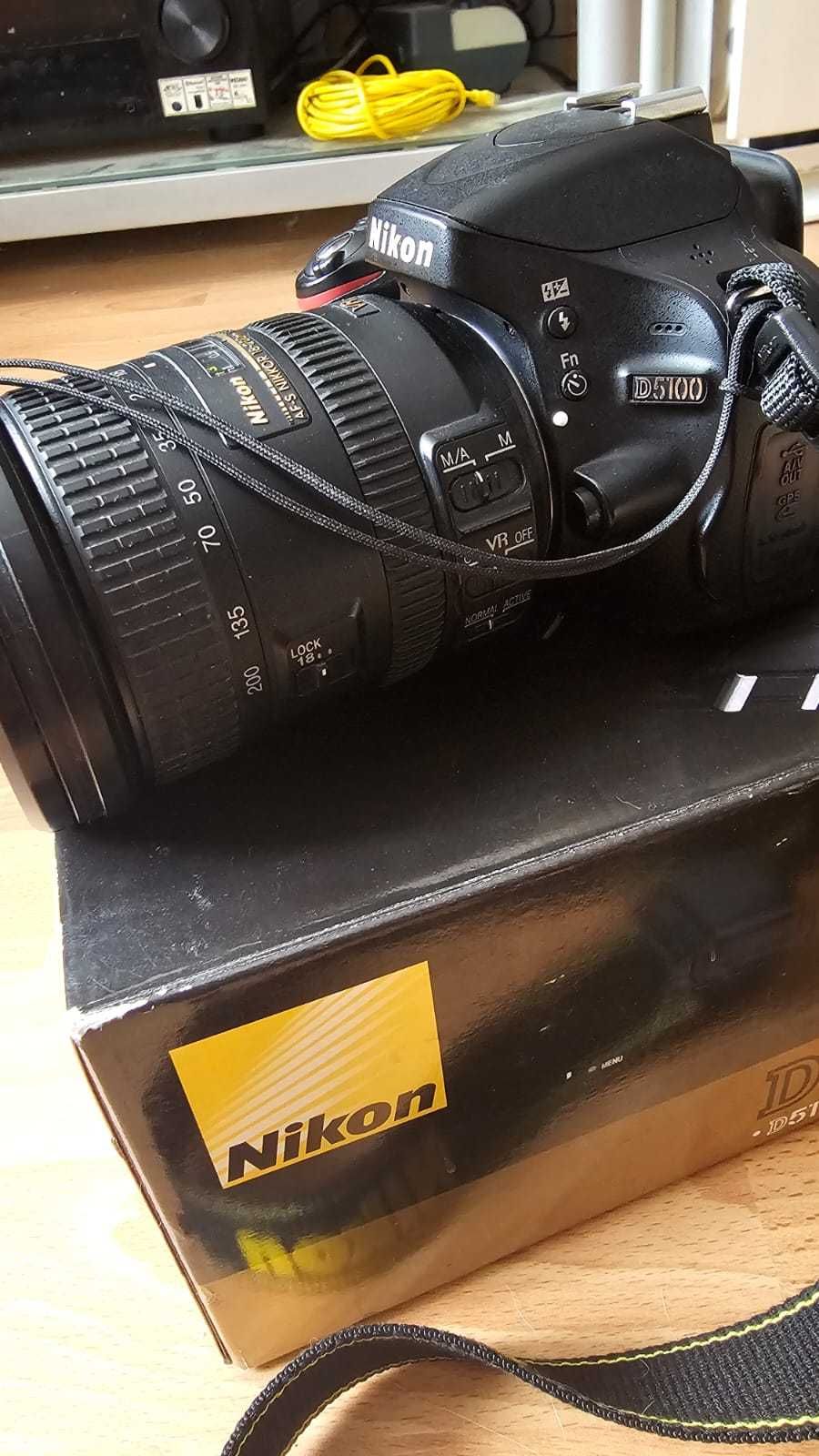 Nikon 5100 VR 18-200 II