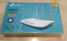 TP-Link TL-WR845N роутер,запечатаный,в магазине 13200 цена, чек есть