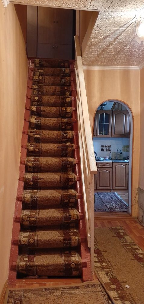 Продам частный дом в п. Кенгир