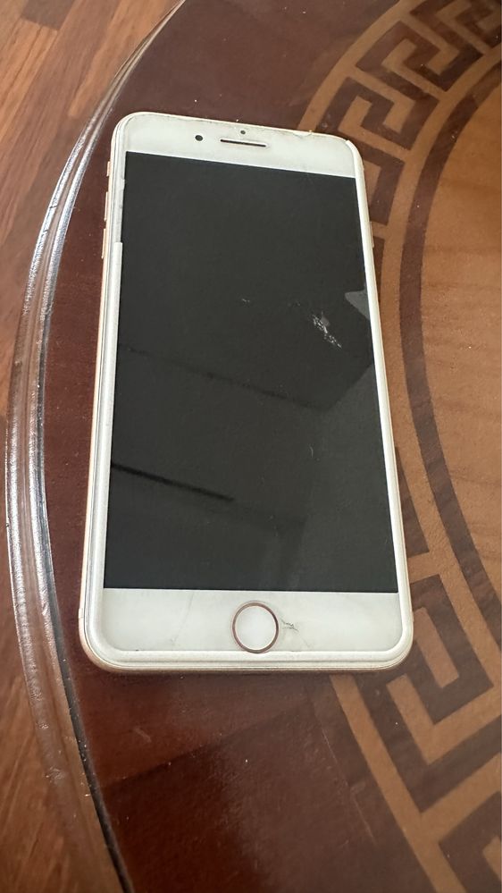 Iphone 8+ 64 гб