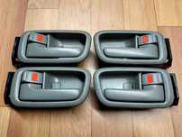 Продам Ручка двери внутренняя Lexus RX300 / Toyota Harrier 1 поколение