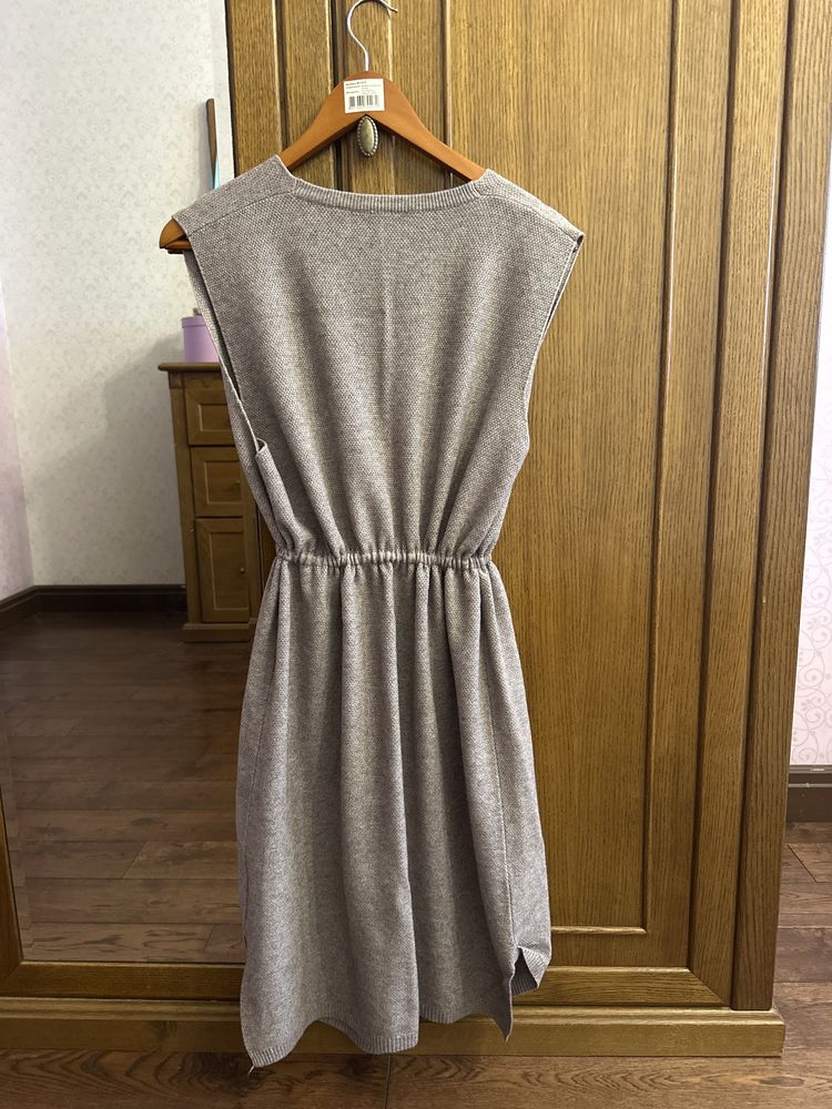 Продам жилетку-тунику, размер 42-44