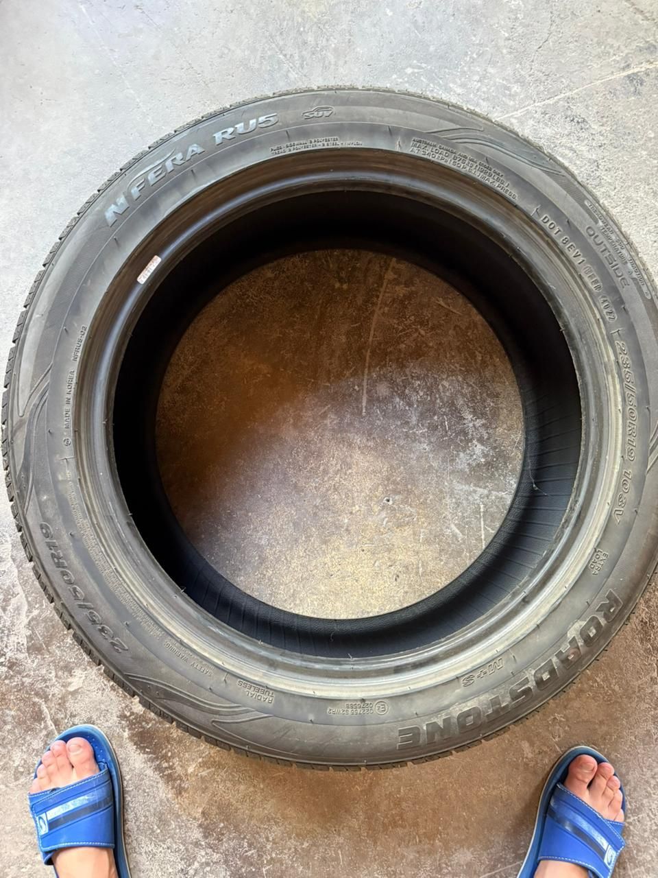Шины ROADSTONE комплект