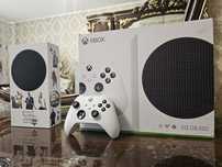 X box series S в идеальном состоянии практически не играли