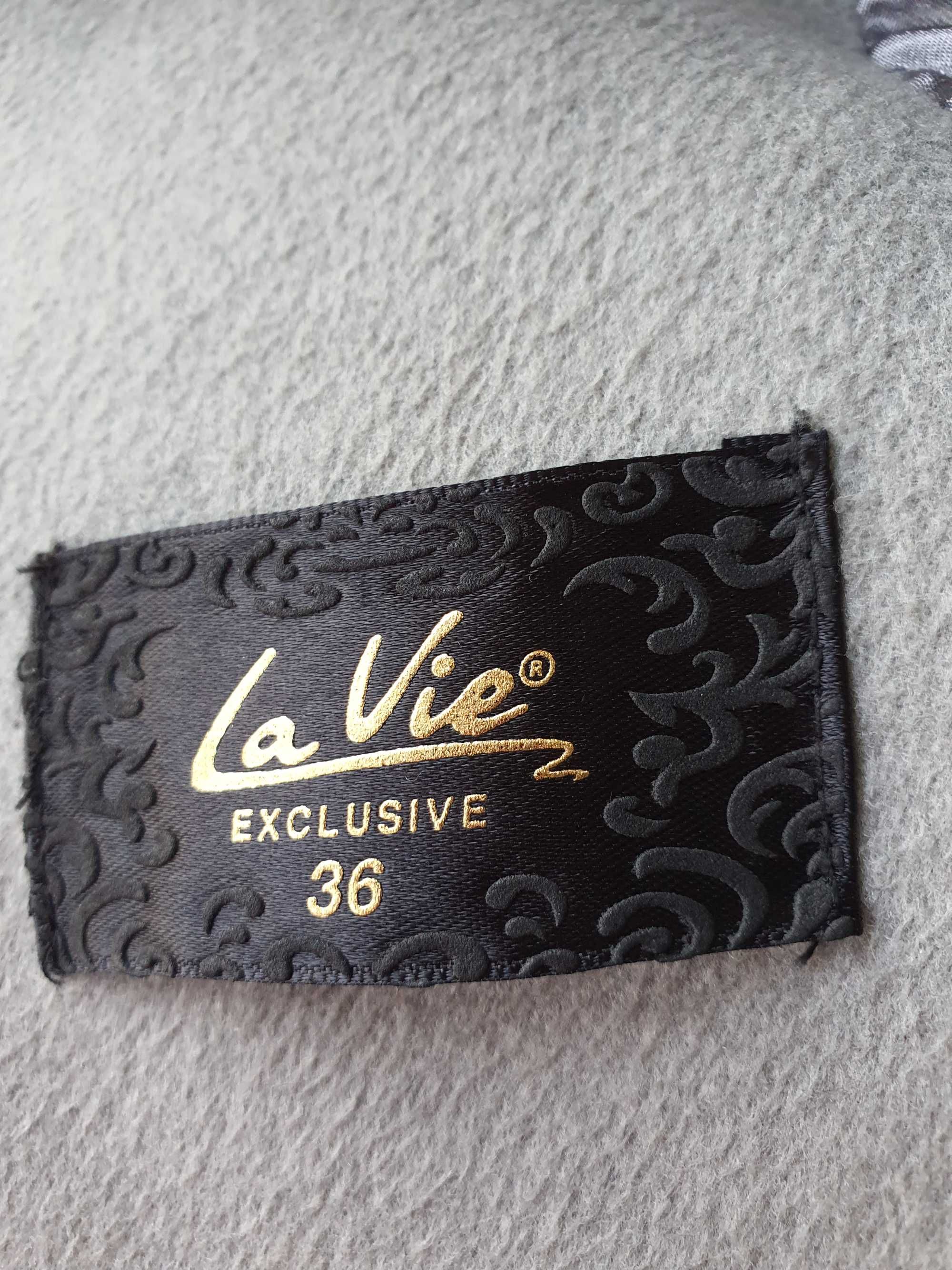 Пальто женское серое 36 размер. Турция LaVie
