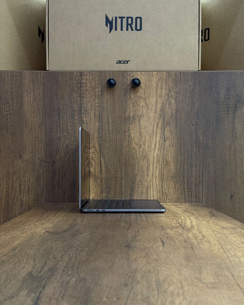 Ноутбук Apple MacBook Air 13 2024 / M3 / 8GB / 256GB