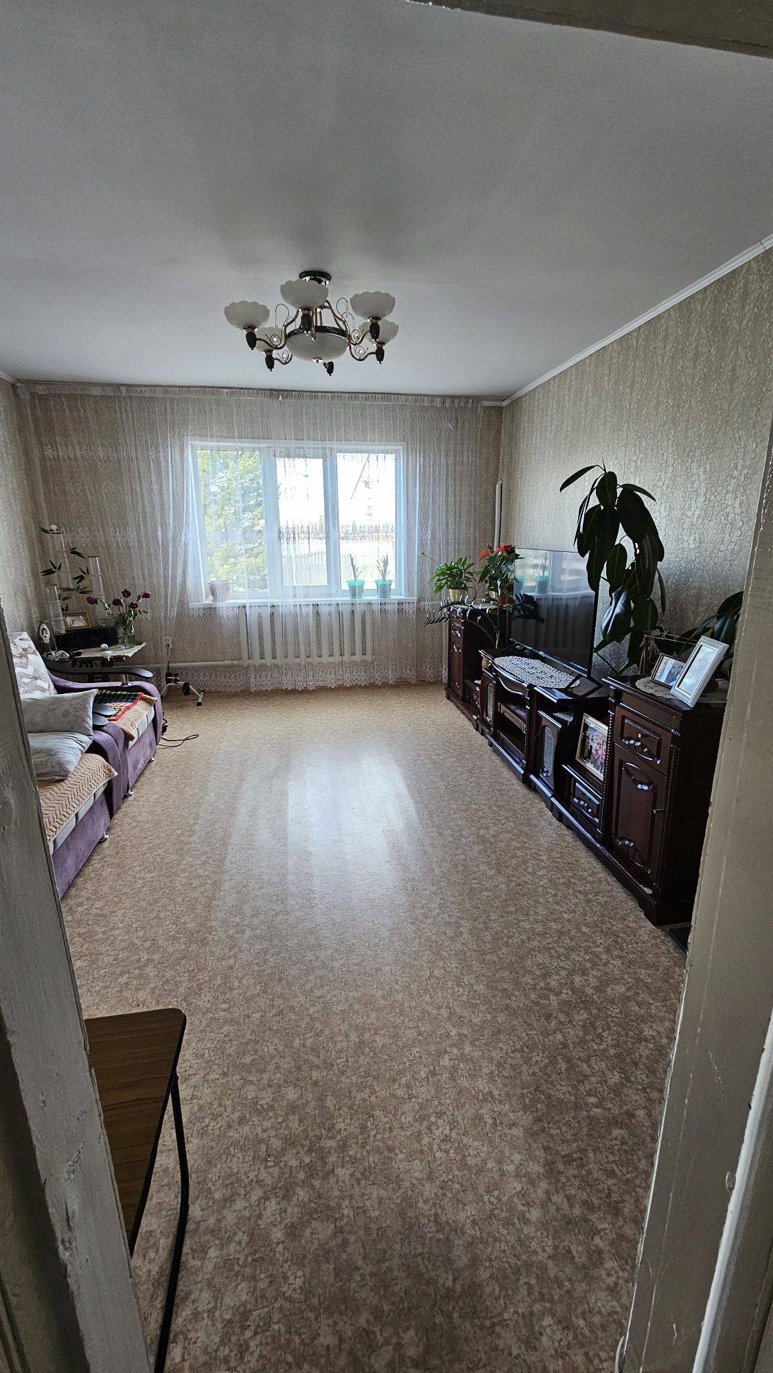 Продам 4-х ком.квартиру в двухквартирном коттедже